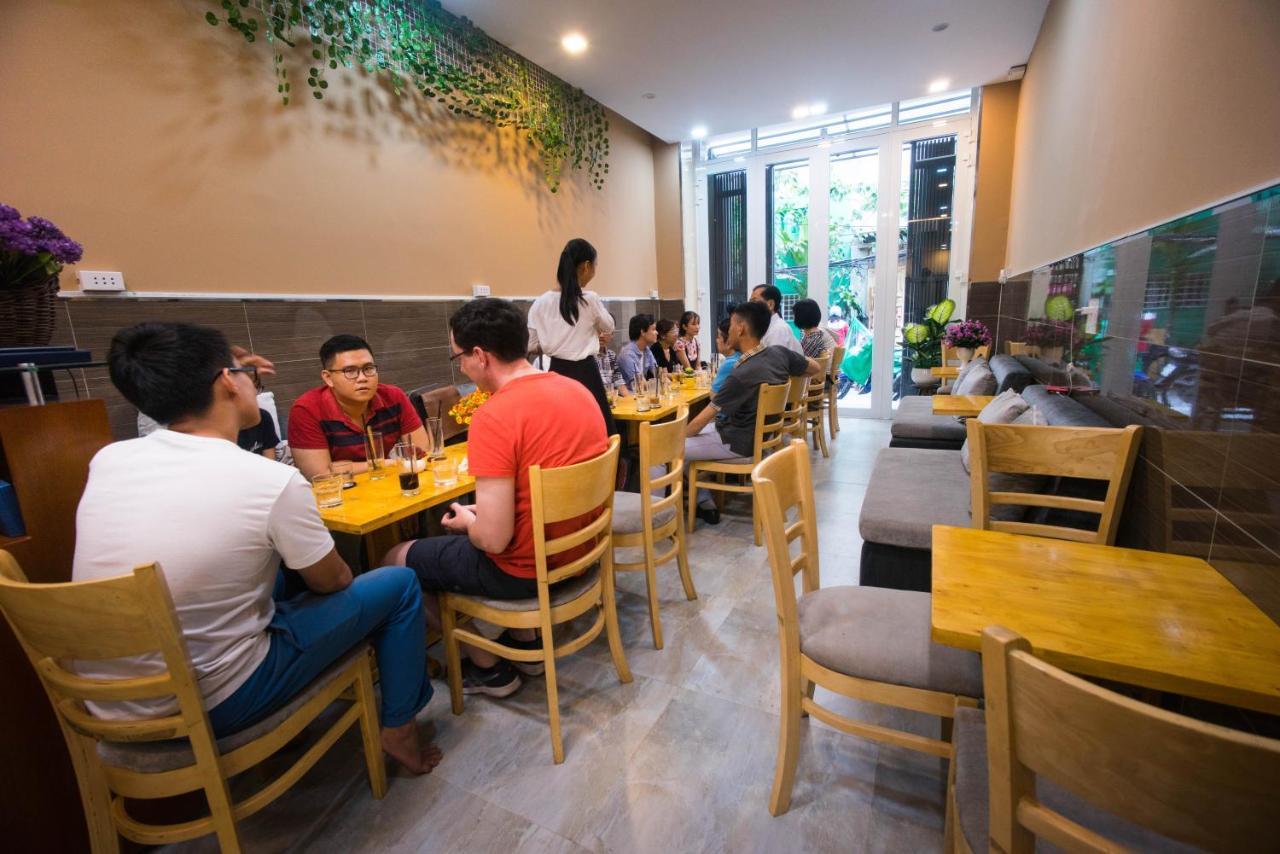 Language Exchange Hostel 1 Хошимин Экстерьер фото