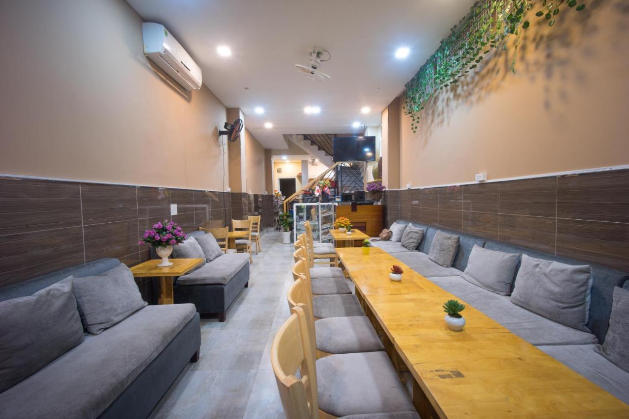 Language Exchange Hostel 1 Хошимин Экстерьер фото